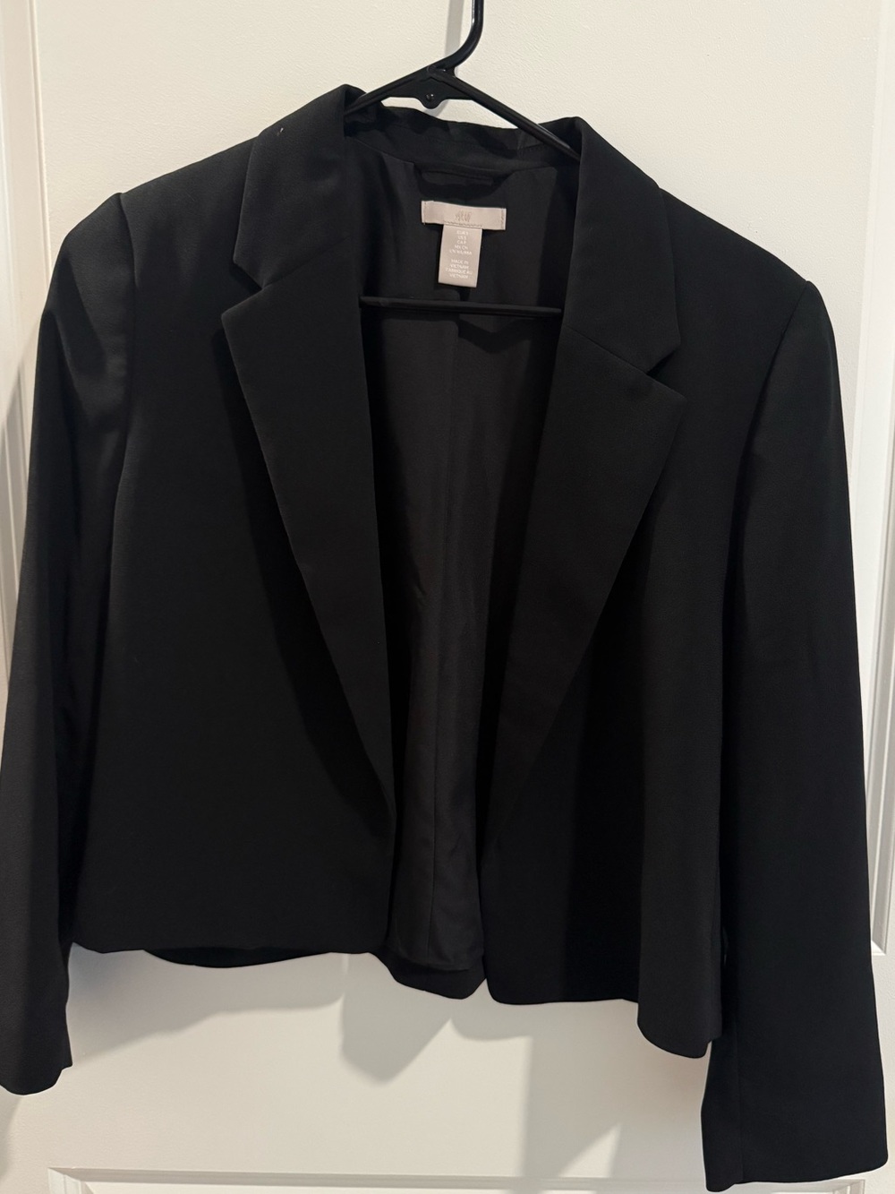 H&M Black Cropped Blazer Jacket